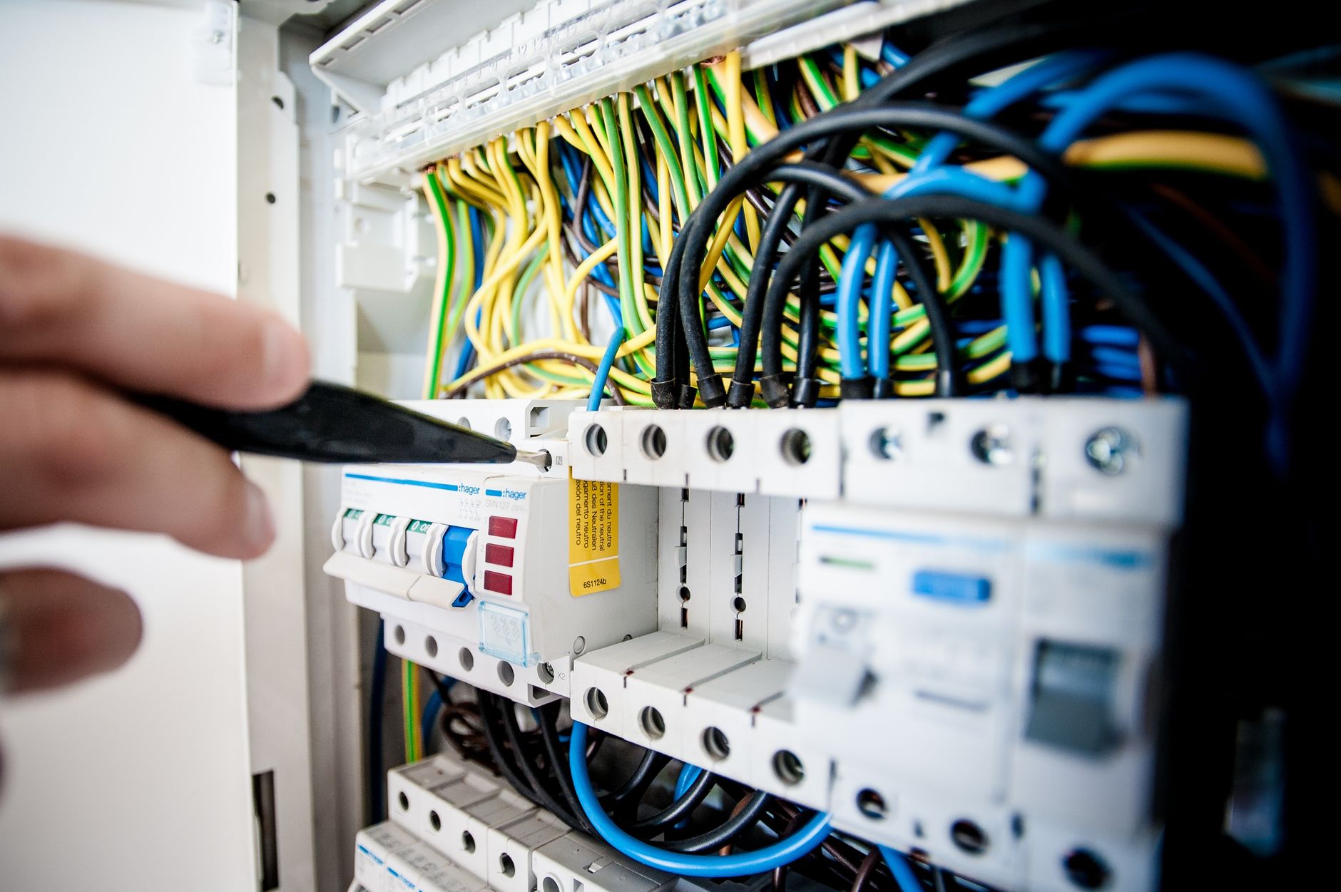 Électricien à Pantin